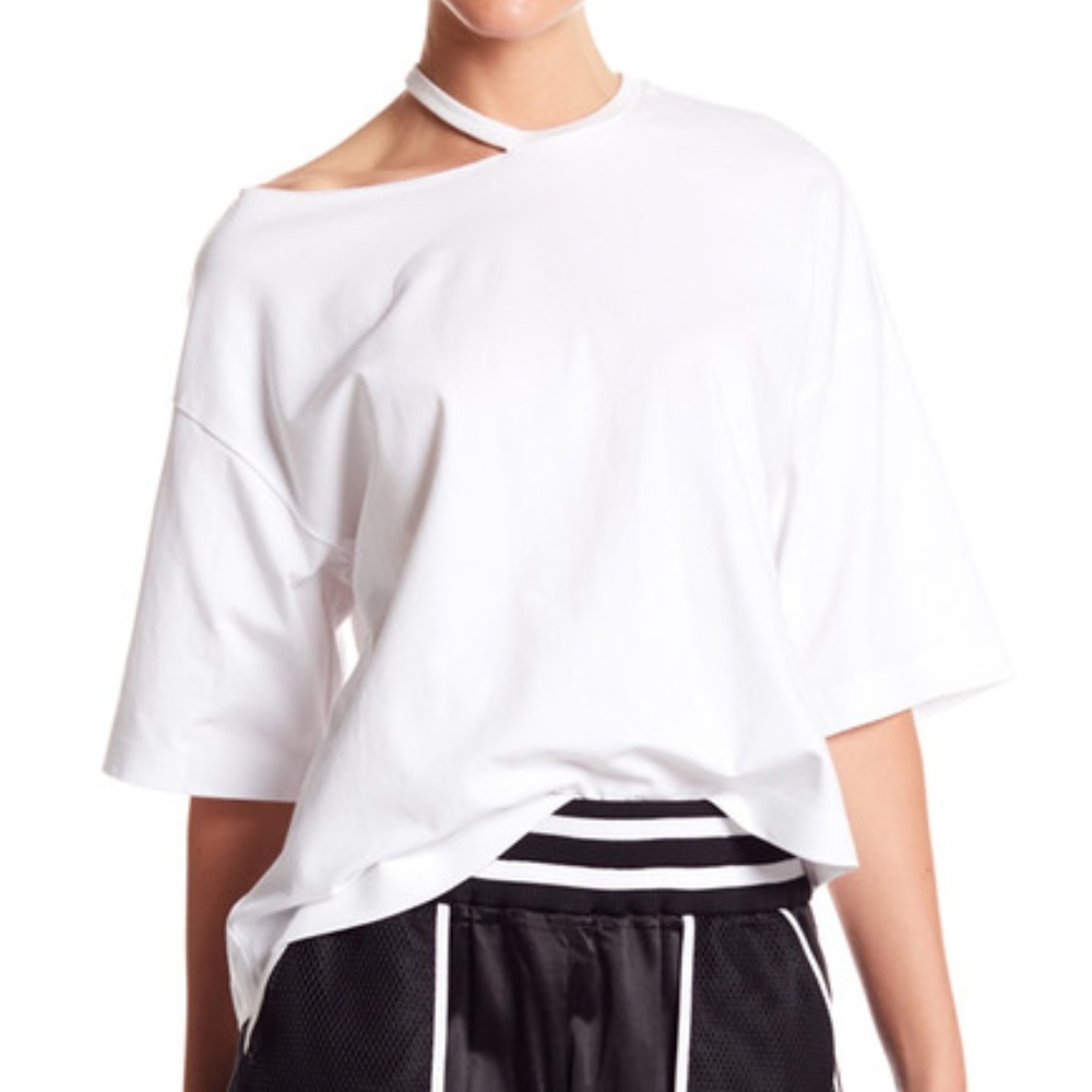 KENDALL & KYLIE Distressed Boxy Tee
